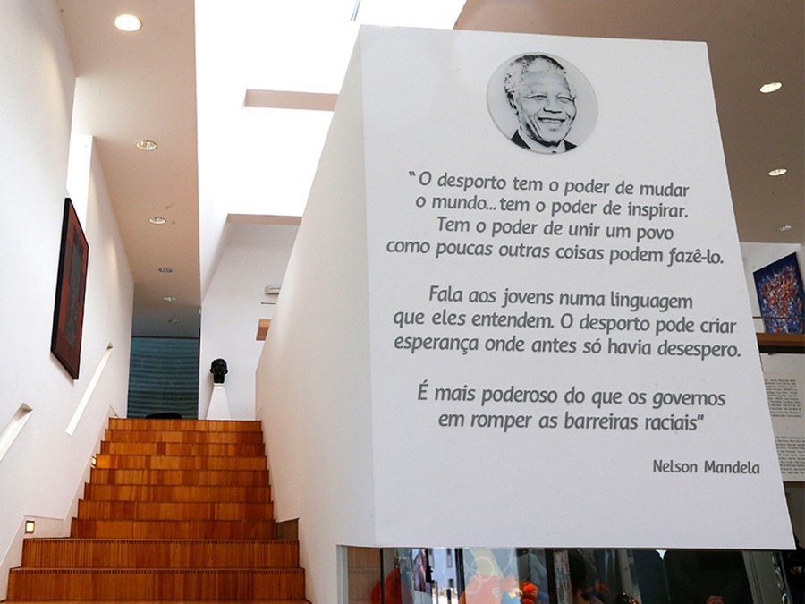 Parede de Destaque - Nelson Mandela - COP